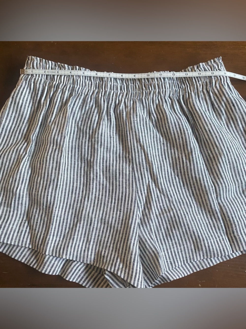NWT Reformation Women’s Mila Smocked Waist Linen Shorts Vineyard Beachy Size XL - Picture 9 of 12